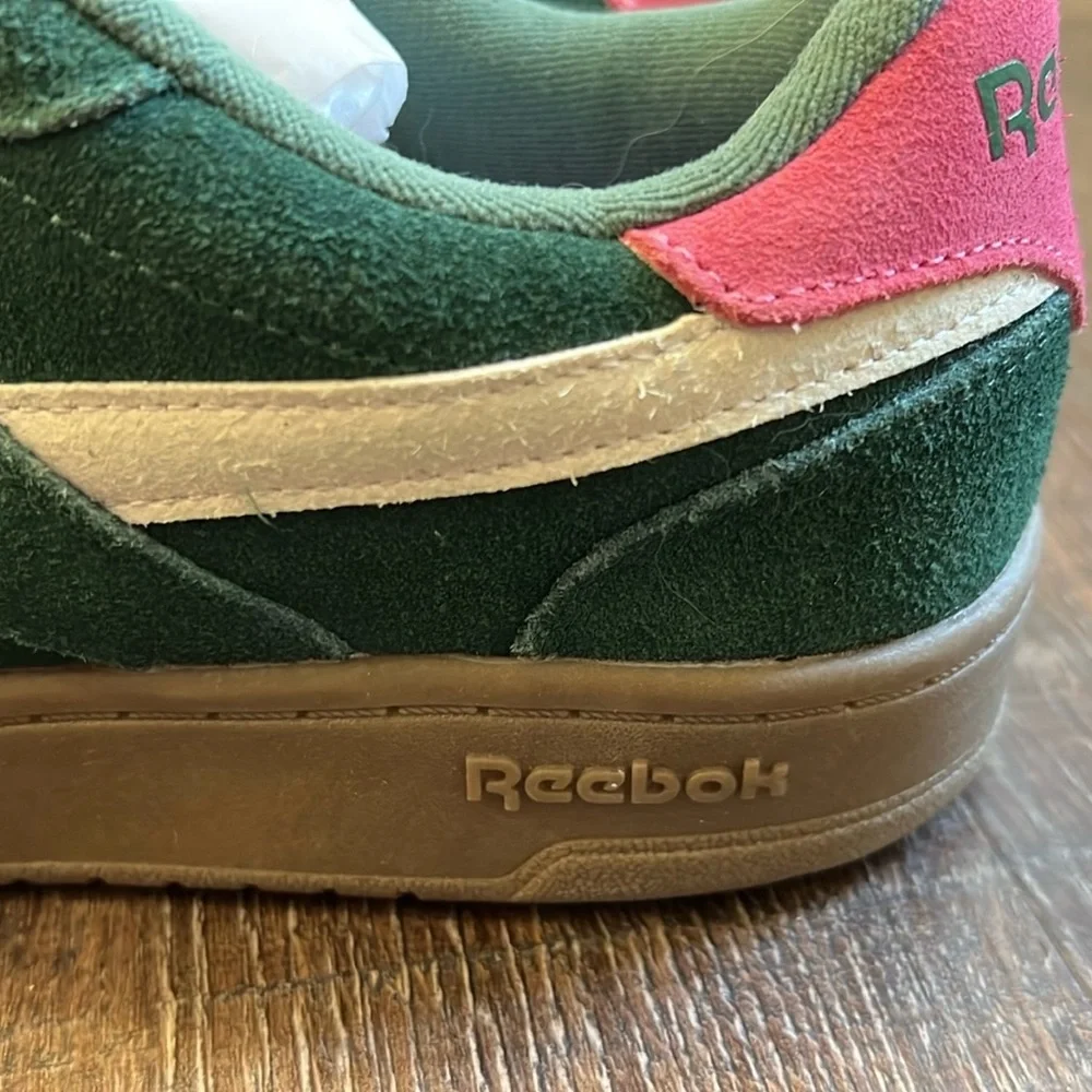 Reebok Forest Green Suede Sneakers with Pink Highlights NEW - Picture 6 of 8